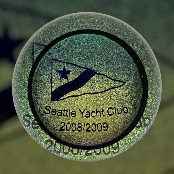Glass Eye Studio Paperweight Seattle Yacht Club 2008- 2009 Gold Flecks Collectib - Picture 10 of 12